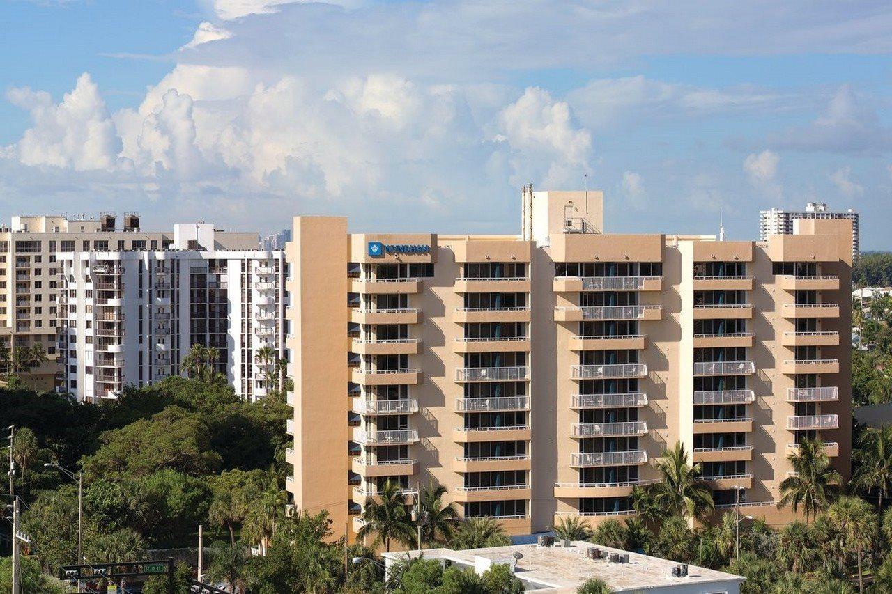 Club Wyndham Santa Barbara Hotel Pompano Beach Exterior photo